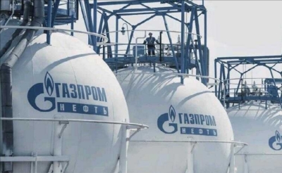 Глава казначейства &laquo;Газпром нефти&raquo; Ольга Власова согласовывает платежи только с Кожевниковым