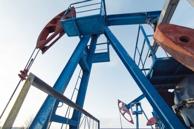 Цена нефти Brent превысила $75 после отмены США разрешения на операции с иранской нефтью