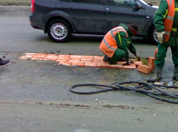 Клан Левачевых и «Севдорстройсервис»: дорожные миллиарды Архангельска уходят в карманы Кравчука и Оганяна